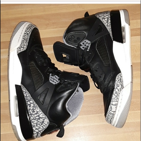 Jordan’s - Picture 3 of 5